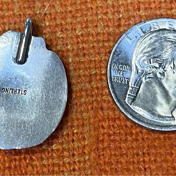 Native American made turquoise necklace pendant - Picture 3 of 3